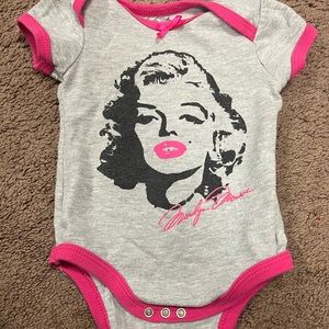 Marilyn Monroe Onesie size 6-9 months